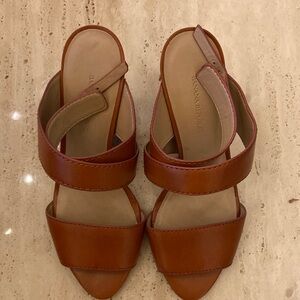 Banana Republic Samanda leather sandals | 8.5